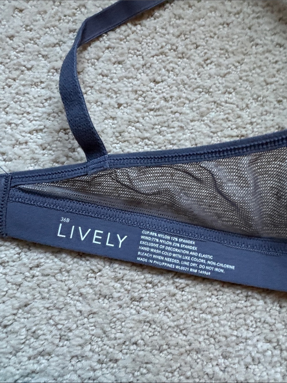 2 Bras - Picture 7 of 8